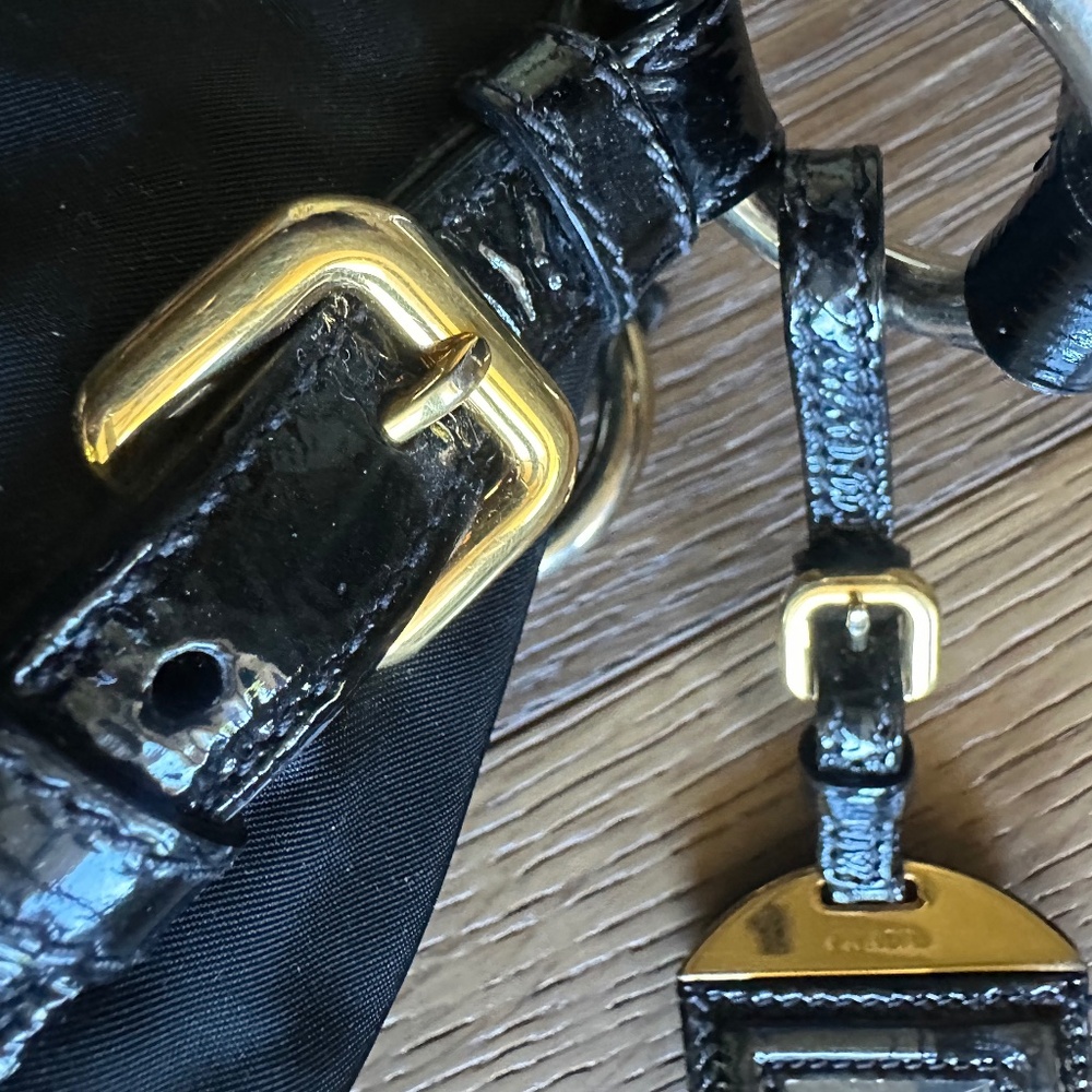 PRADA Vintage Tessuto Nylon and Enamel Black Calfskin Tote - Picture 16 of 17